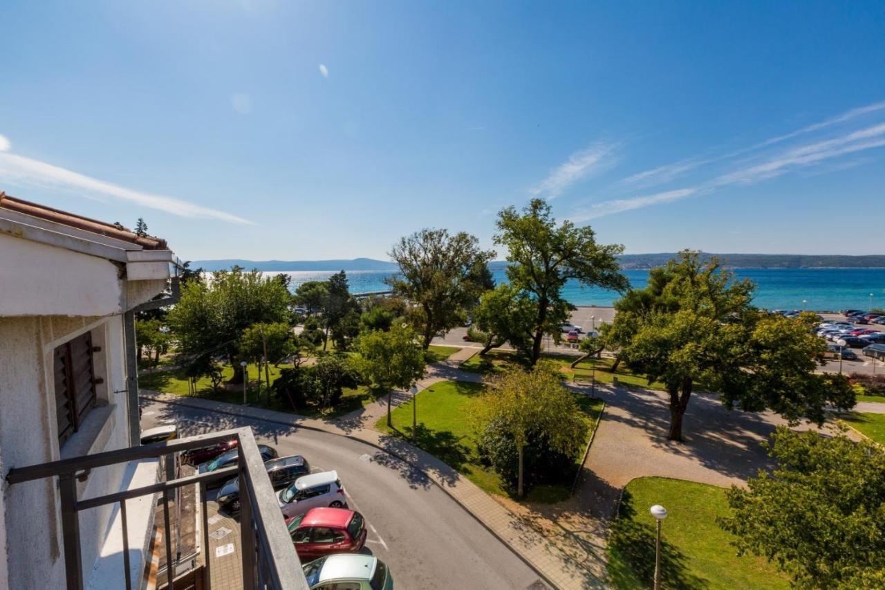 Apartment In Crikvenica 5600 Экстерьер фото