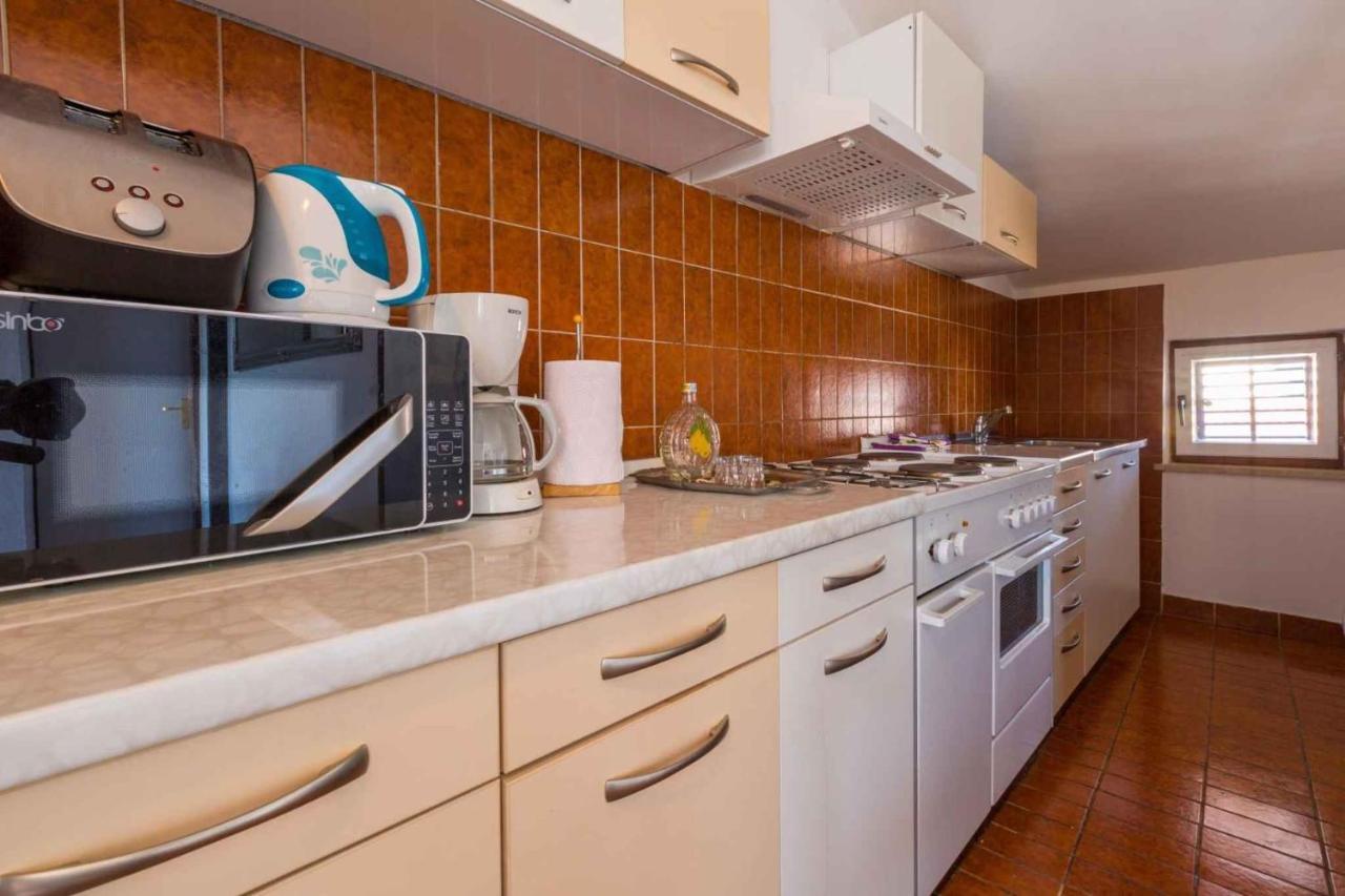 Apartment In Crikvenica 5600 Экстерьер фото