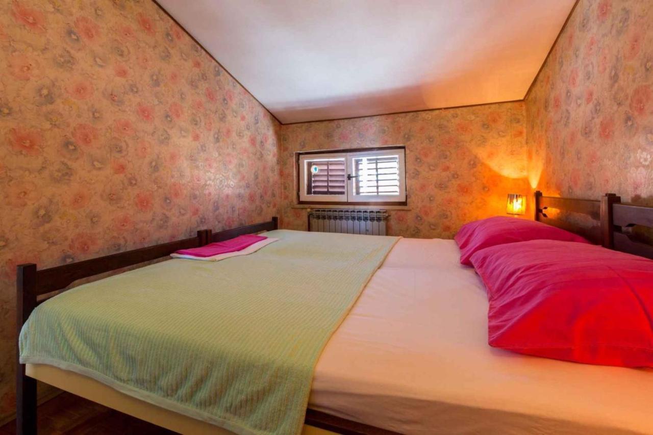 Apartment In Crikvenica 5600 Экстерьер фото